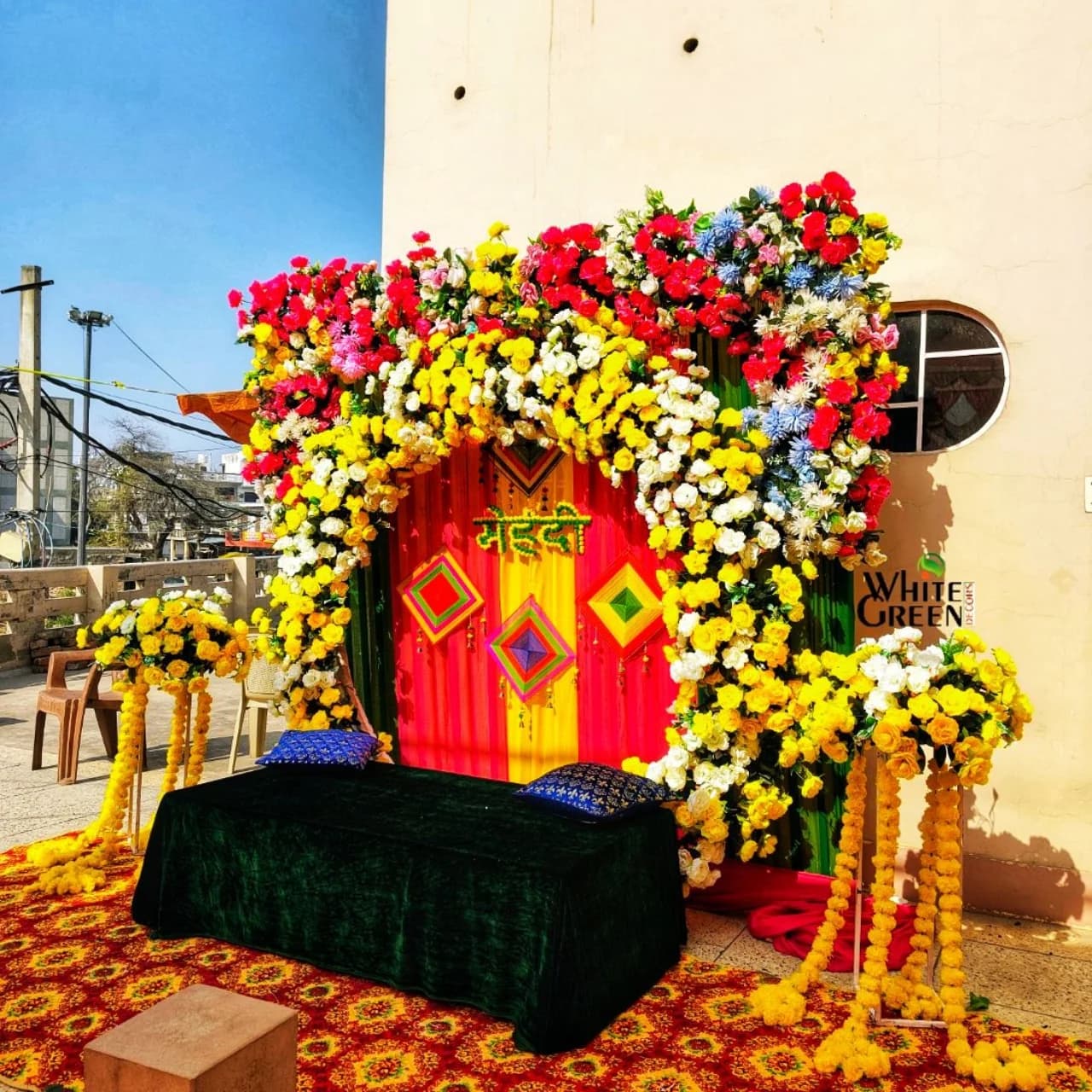 mehendi-decoration