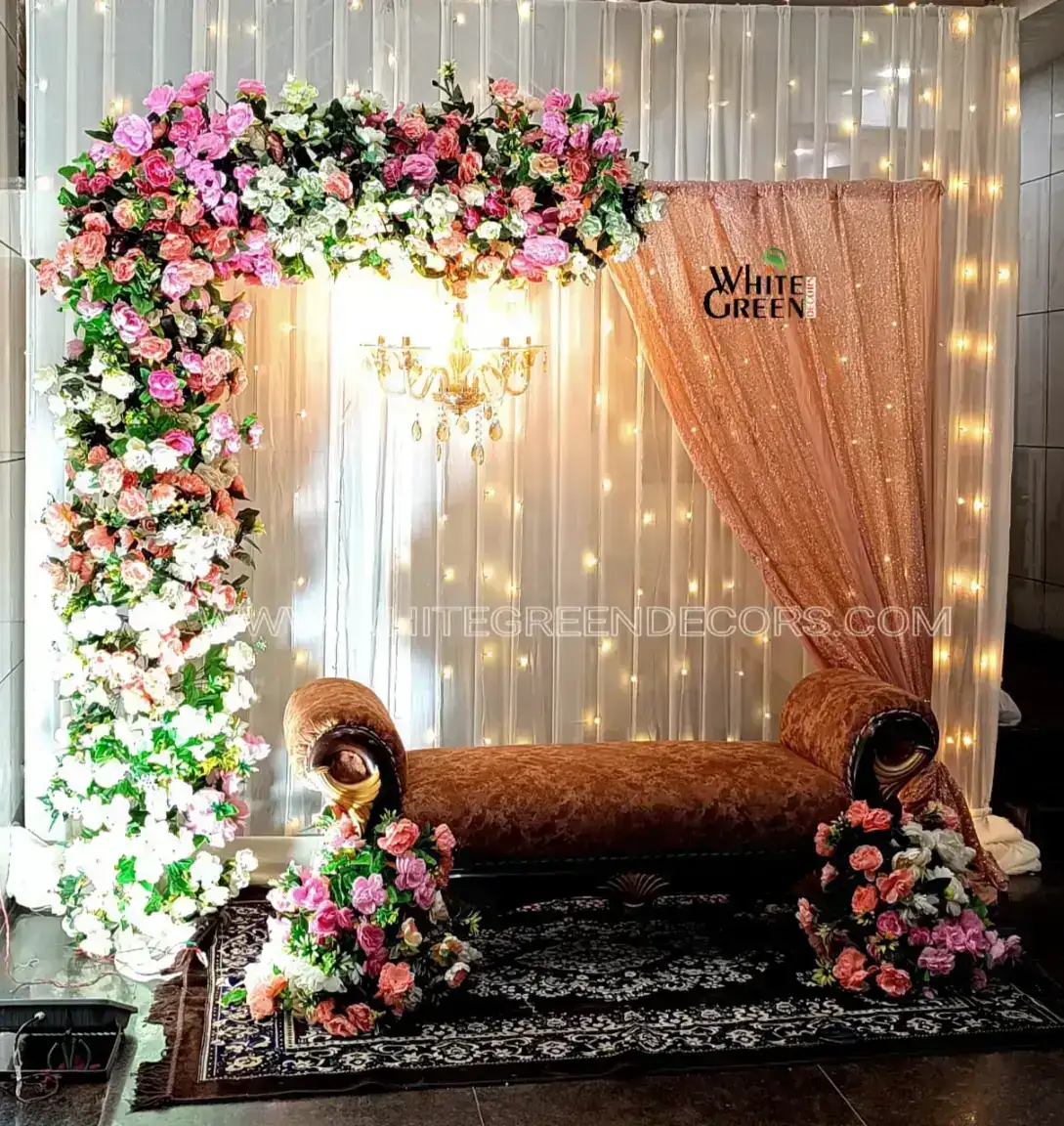 Elegant Floral Couple Decoration Setup